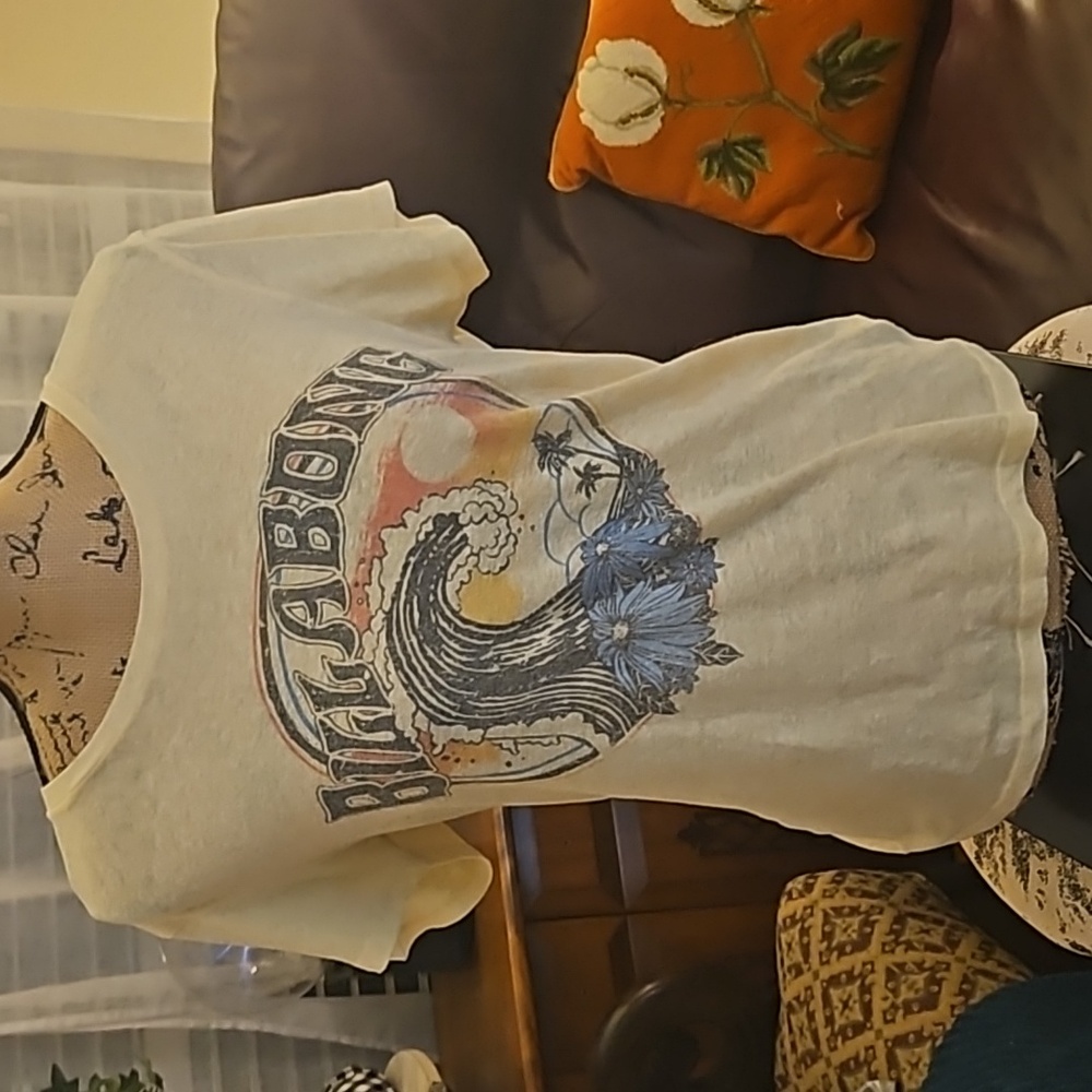 BILLABONG TOP - Picture 2 of 4